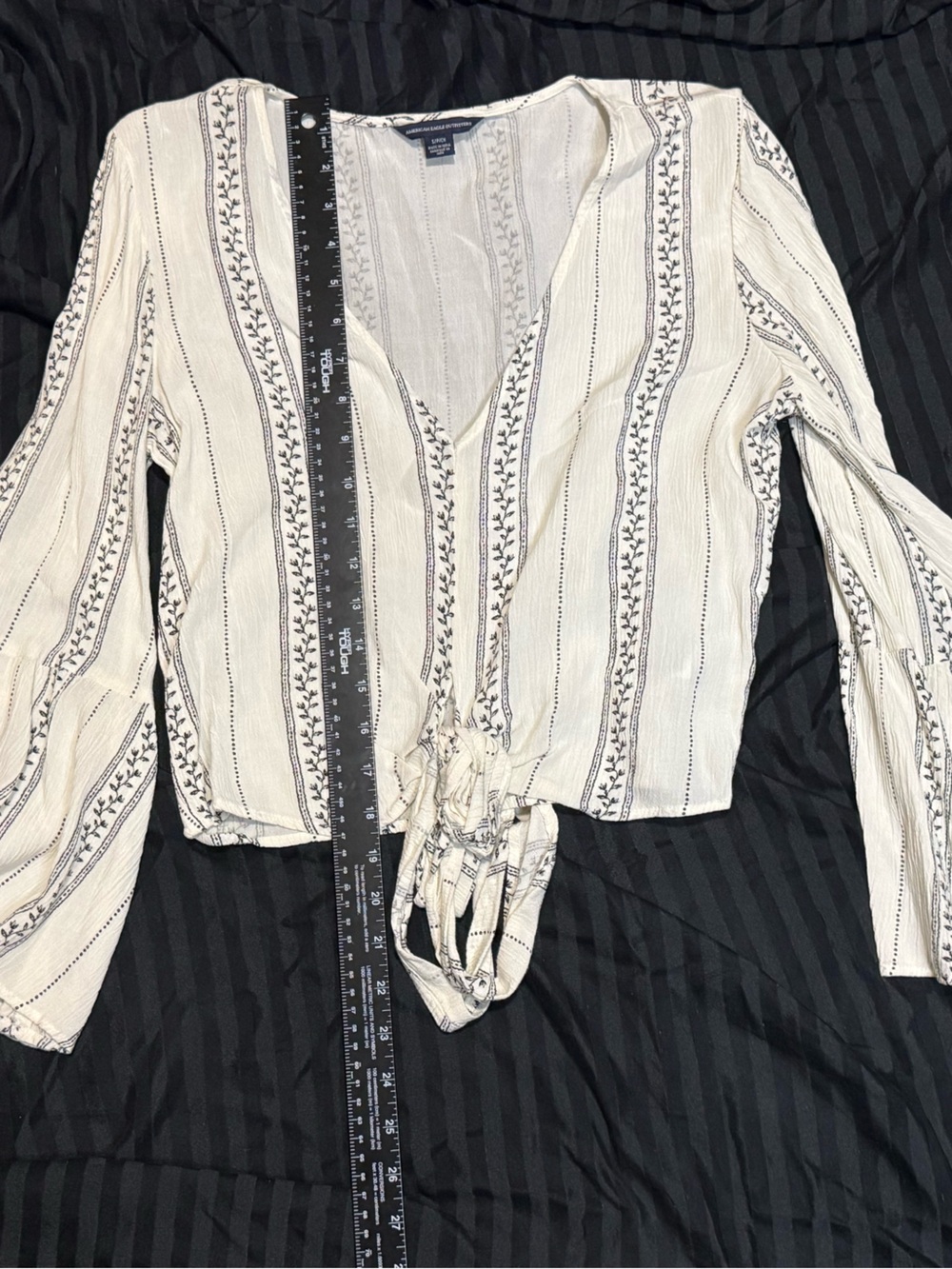 American Eagle Boho Tie Front Bell Sleeve Blouse Small
